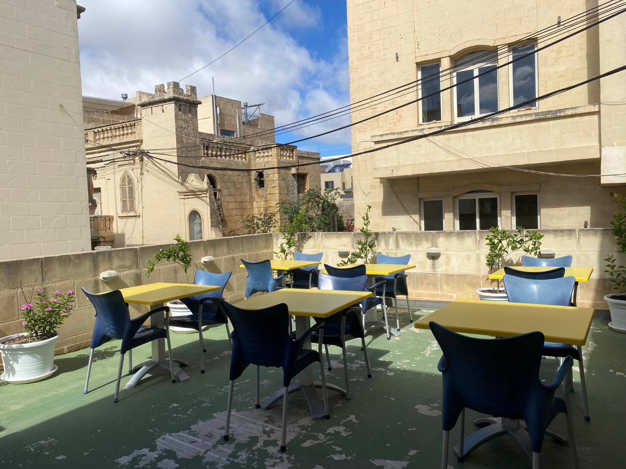 Xemx Hotel Qala Екстериор снимка