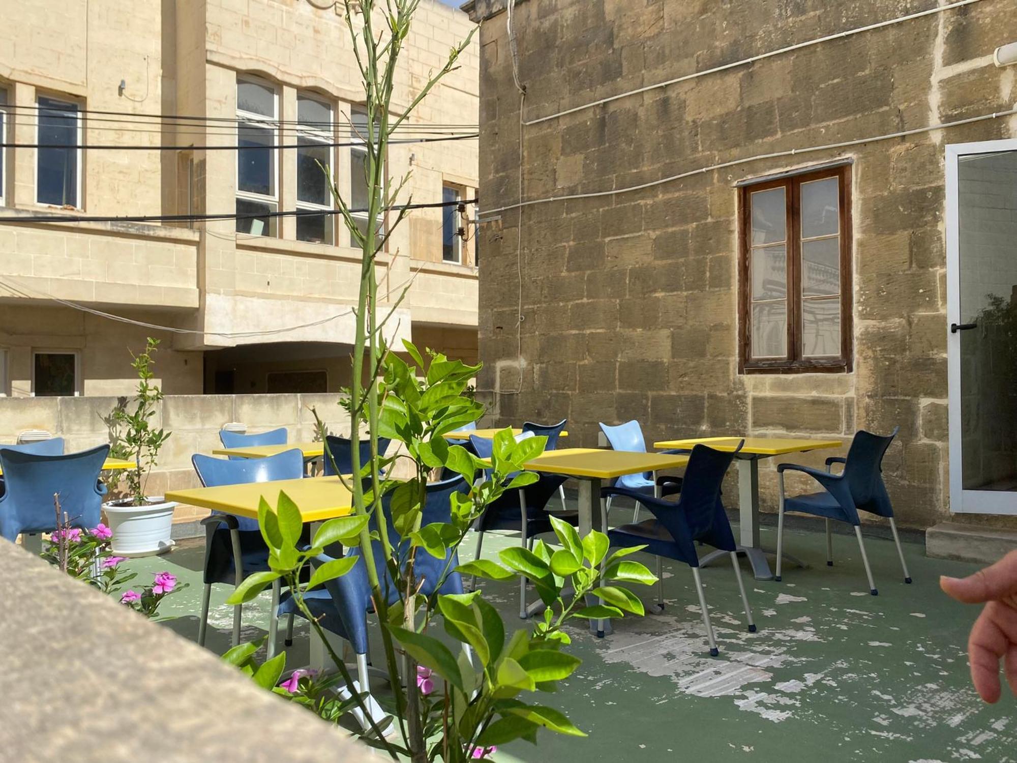 Xemx Hotel Qala Екстериор снимка