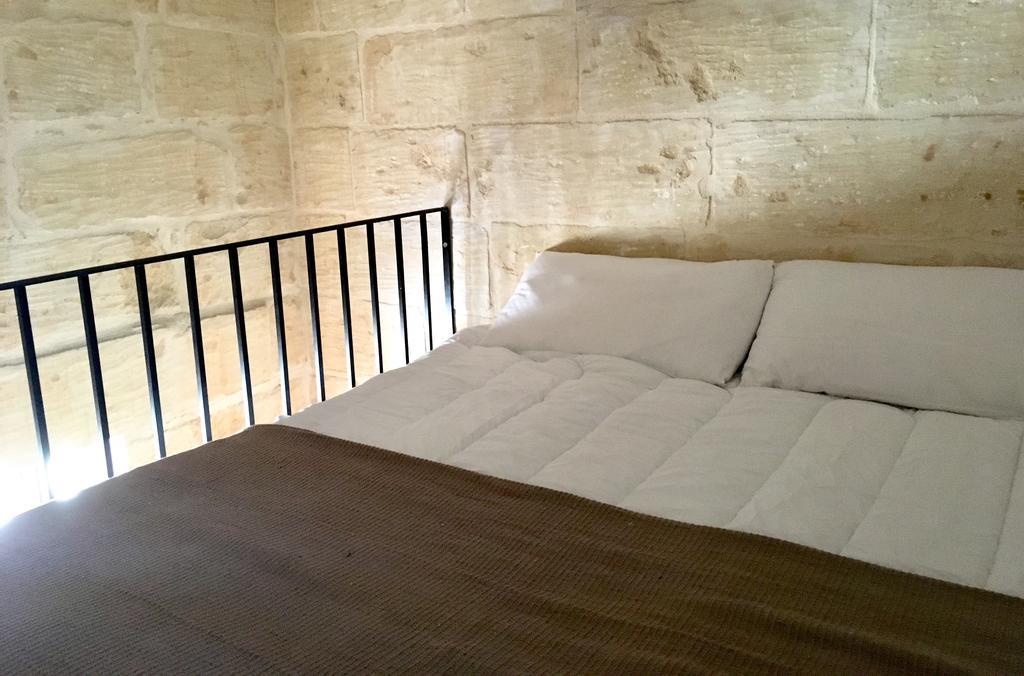 Xemx Hotel Qala Екстериор снимка